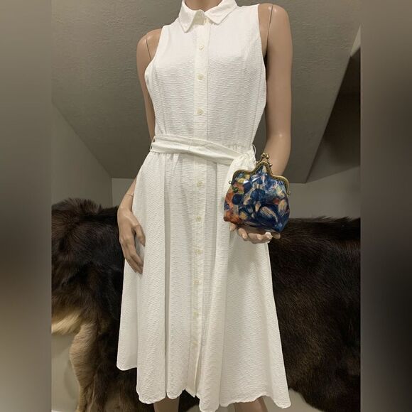 Chic Handsewn Genuine Leather Castle Shaped Kisslock Coin Purse & Chain - Picture 5 of 15